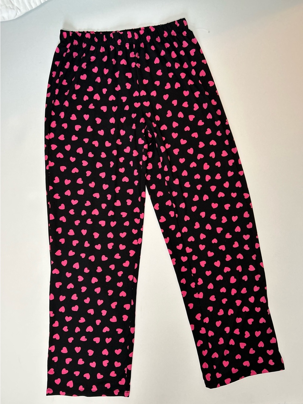 Kate Spade New York Pink Scattered Hearts Pajama Lounge Pants Black
